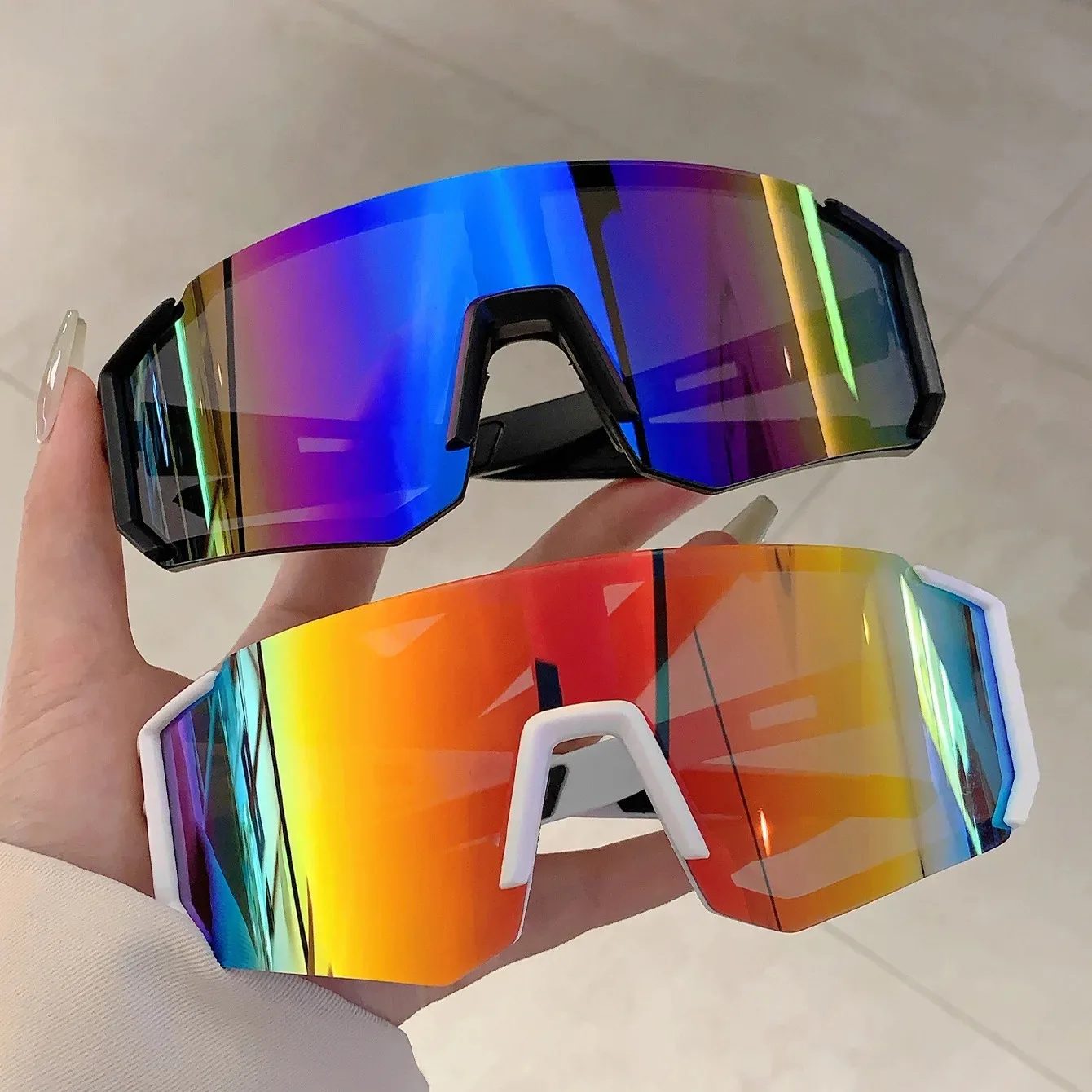 Occhiali da Sole Sportivi da U - Men'S Fashion Glasses recensione e prezzo