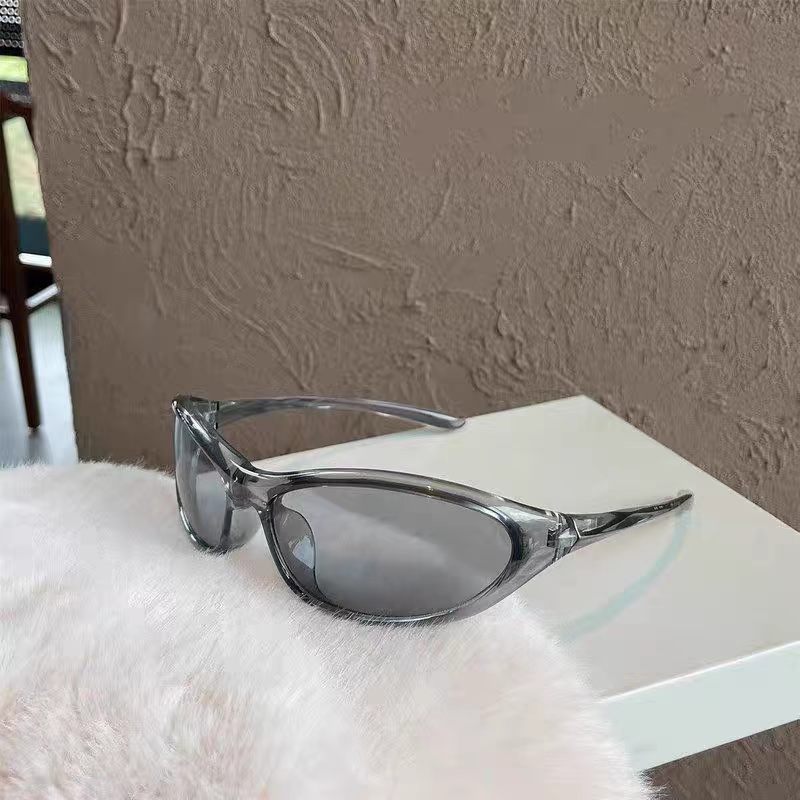 Nuovi occhiali da sole in stil - Men Fashion Photography recensione e prezzo