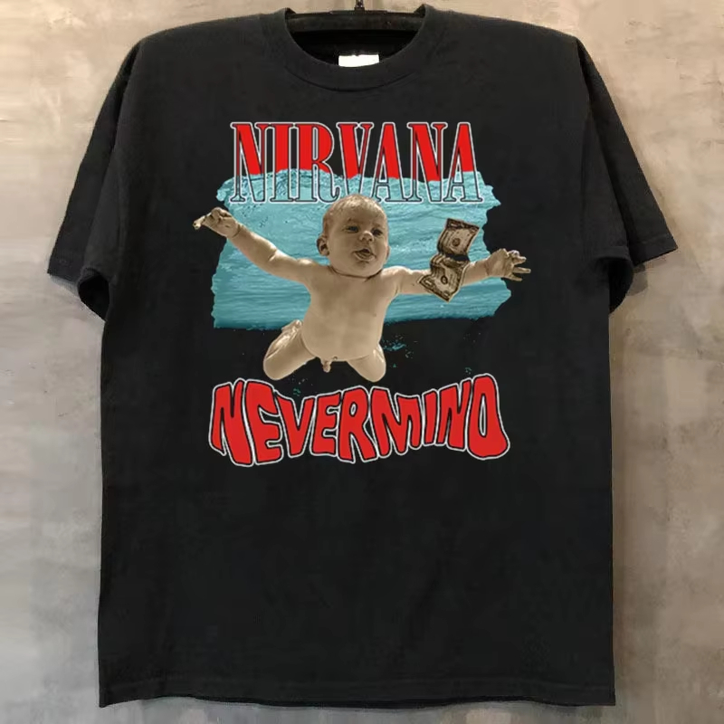 T-shirt da uomo e da donna in  - Poster Men Fashion recensione e prezzo